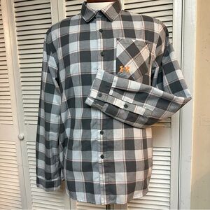 UNDER ARMOUR Size LARGE Gray and Orange Plaid COLD GEAR Casual Shirt